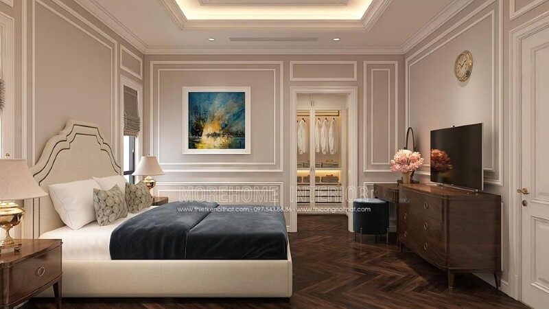 Để tạo ra một phòng ngủ cổ điển, có thể sử dụng tủ quần áo khoa học và phong thủy để thiết kế nội thất.